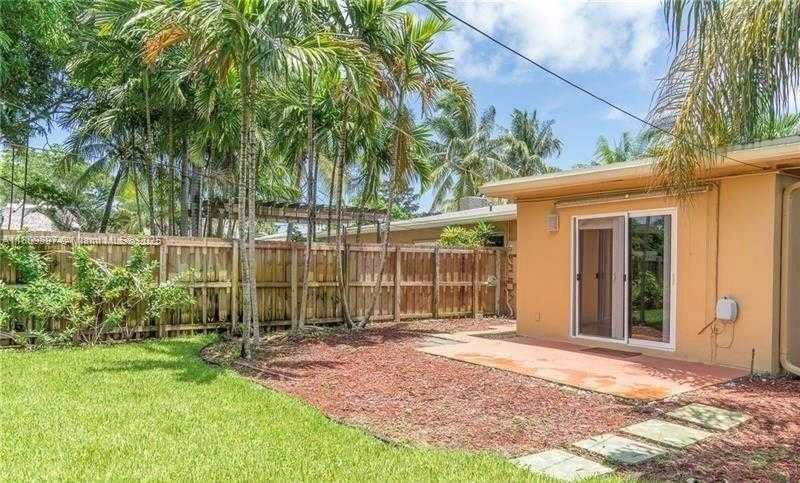 Small Image of 1215 NORTH EAST 16TH AVE #2, Fort Lauderdale Number 28