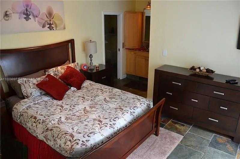 Small Image of 1215 NORTH EAST 16TH AVE #2, Fort Lauderdale Number 44