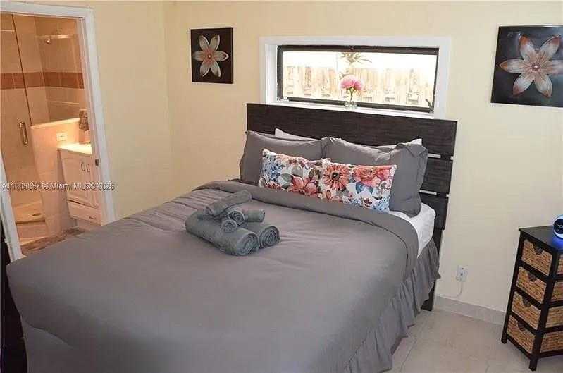 Small Image of 1215 NORTH EAST 16TH AVE #2, Fort Lauderdale Number 48