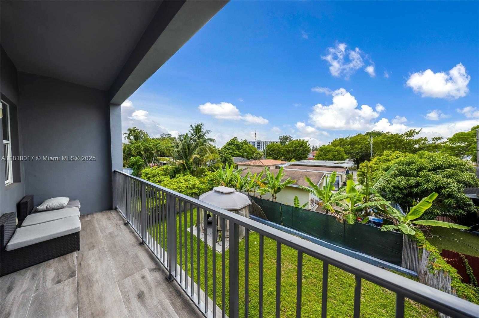 Small Image of 1968 NORTH WEST 25TH AVE, Miami Number 23