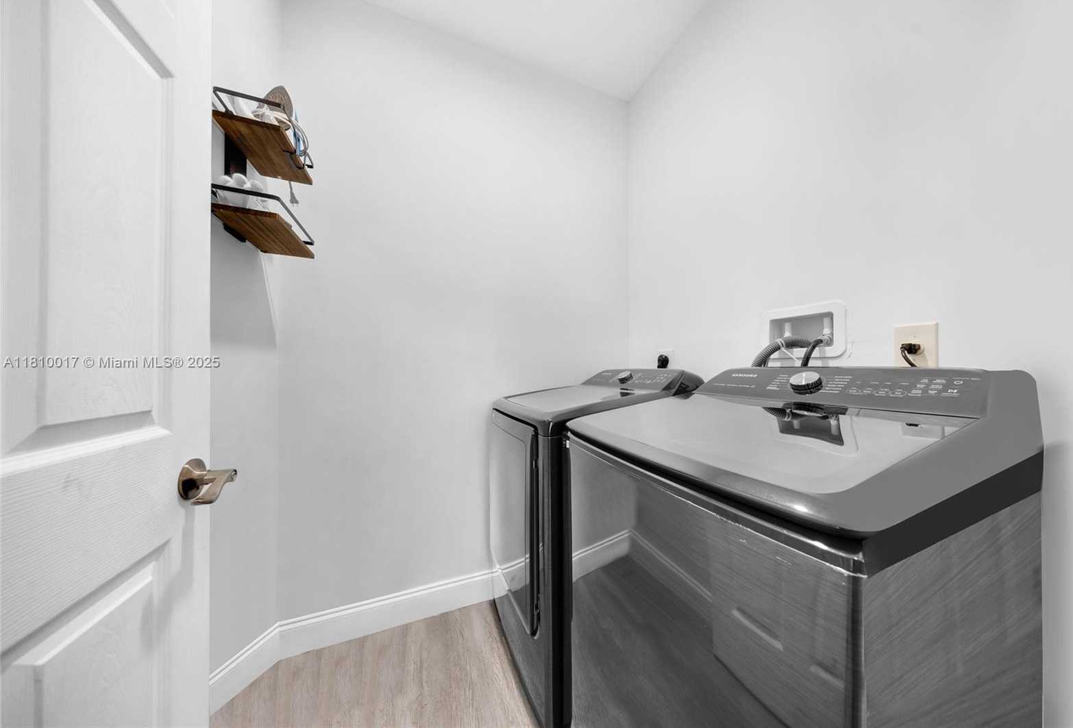 Small Image of 1968 NORTH WEST 25TH AVE, Miami Number 25