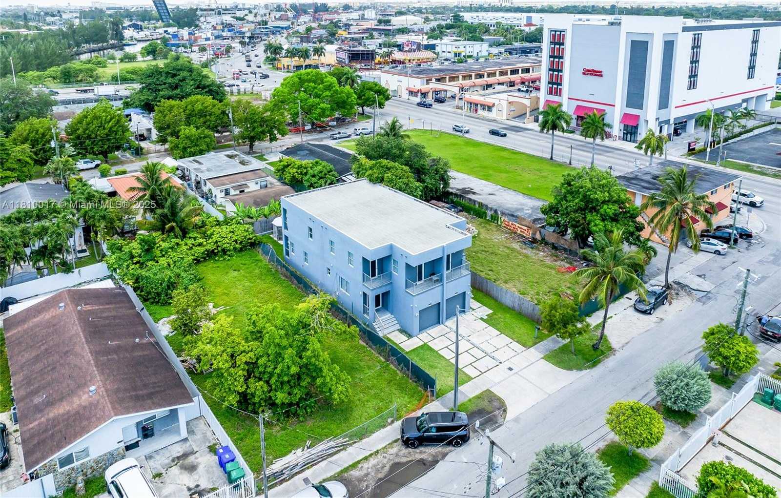 Small Image of 1968 NORTH WEST 25TH AVE, Miami Number 42