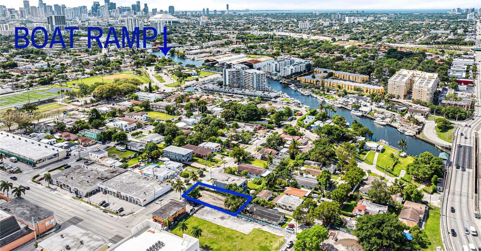 Small Image of 1976 NORTH WEST 25TH AVE #2, Miami Number 16