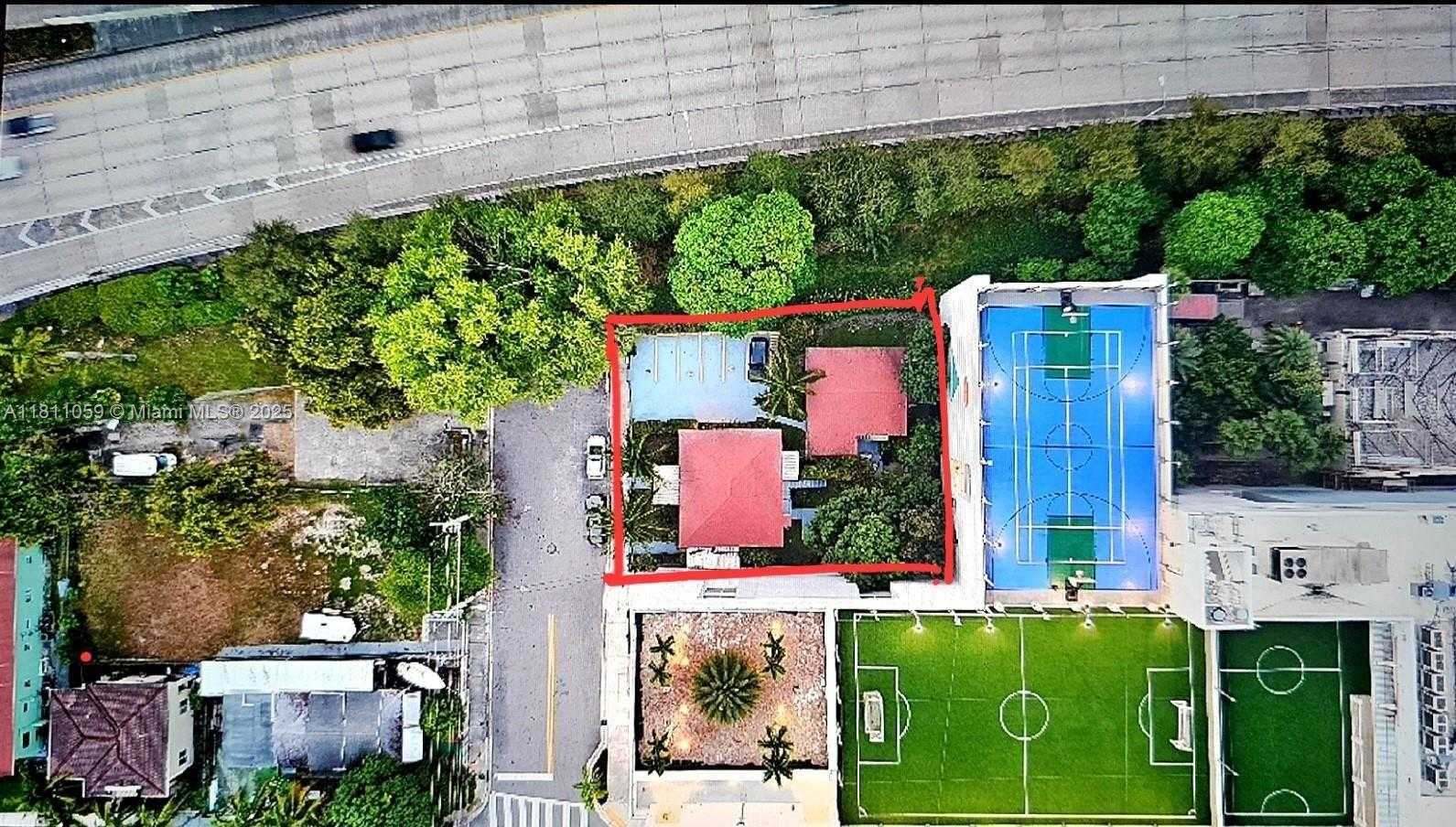 Small Image of 364 SOUTH WEST 11TH ST, Miami Number 14