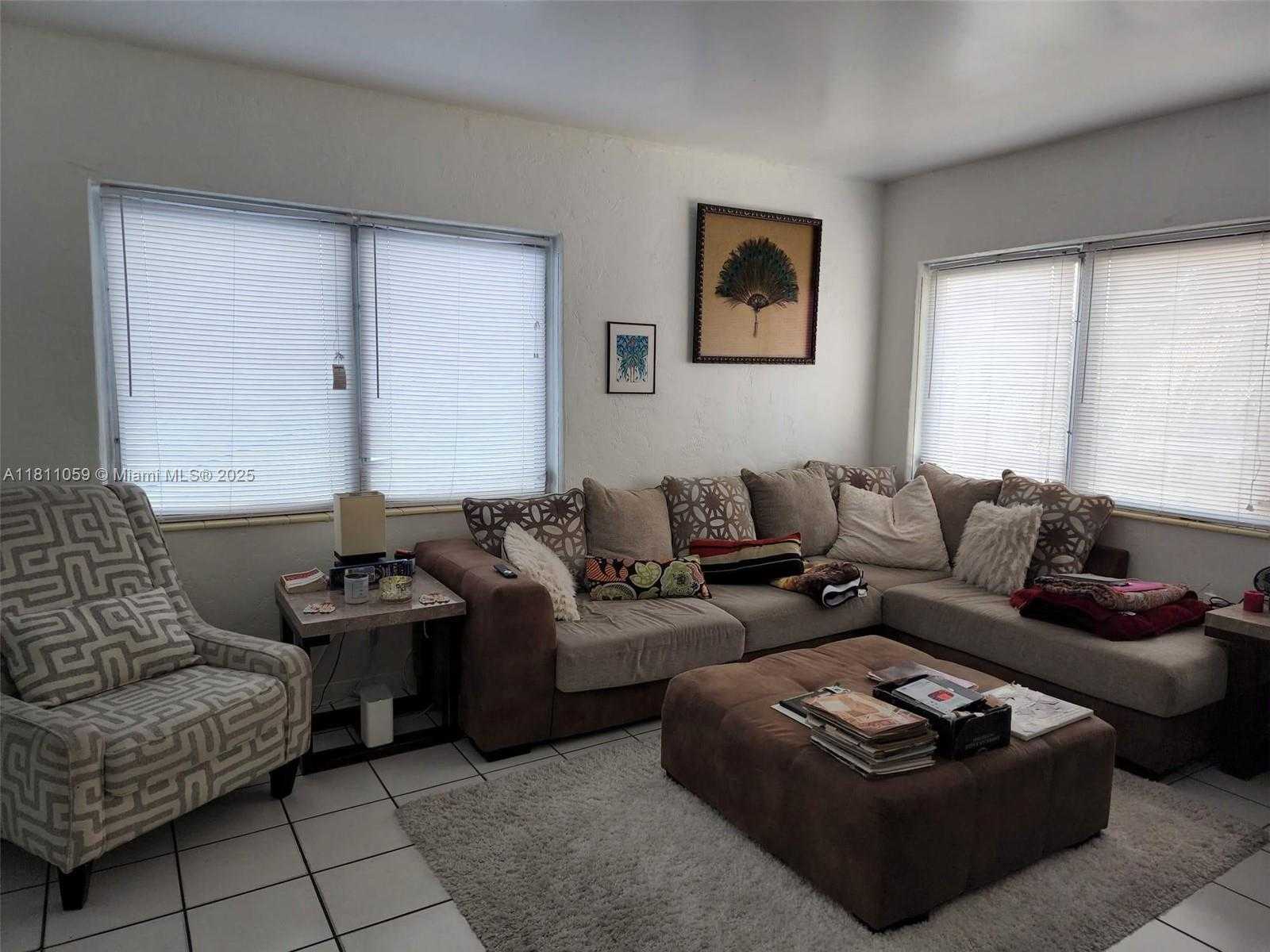 Small Image of 364 SOUTH WEST 11TH ST, Miami Number 41
