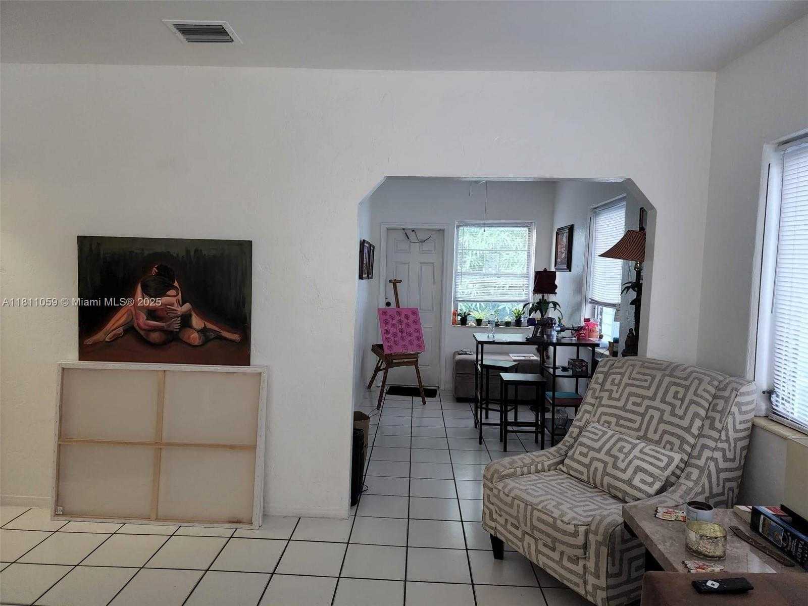 Small Image of 364 SOUTH WEST 11TH ST, Miami Number 53