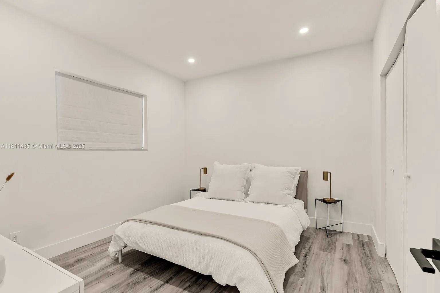 Small Image of 1237 NORTH WEST 33RD AVE #3, Miami Number 30
