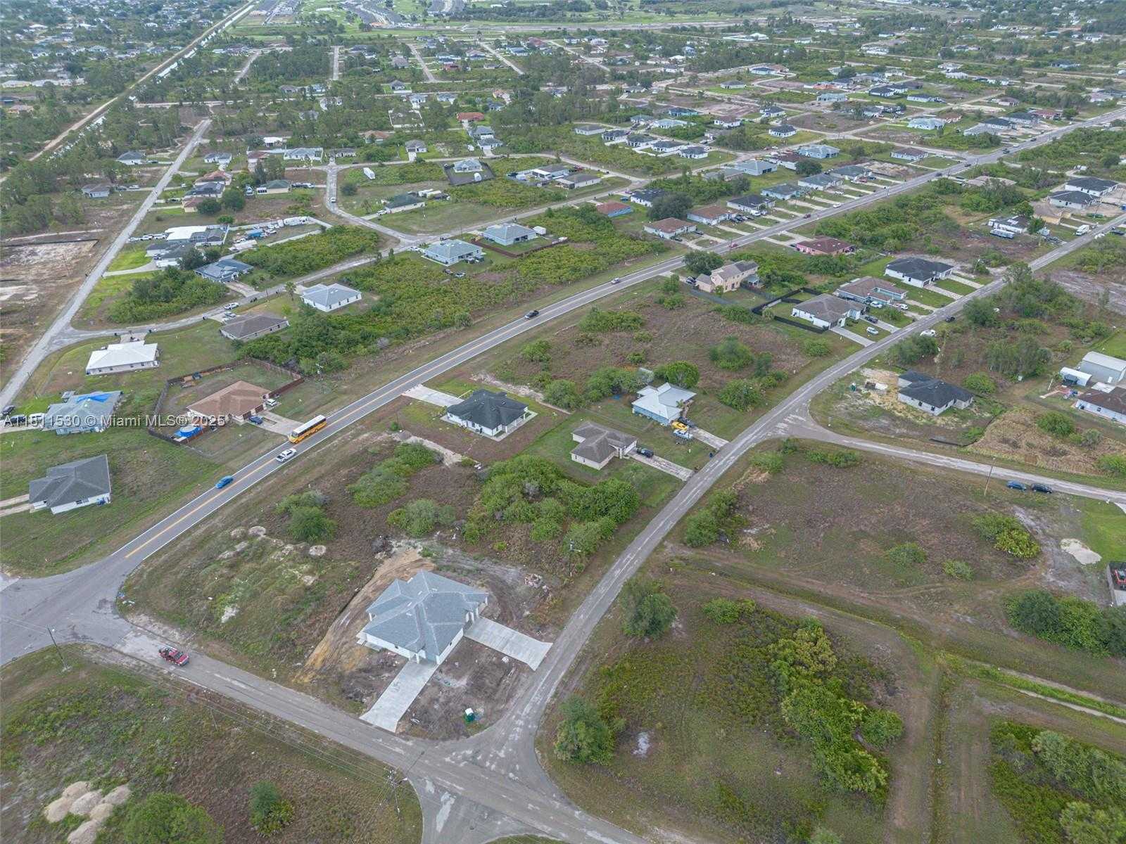 Small Image of 842 ALABAMA RD S, Lehigh Acres Number 3