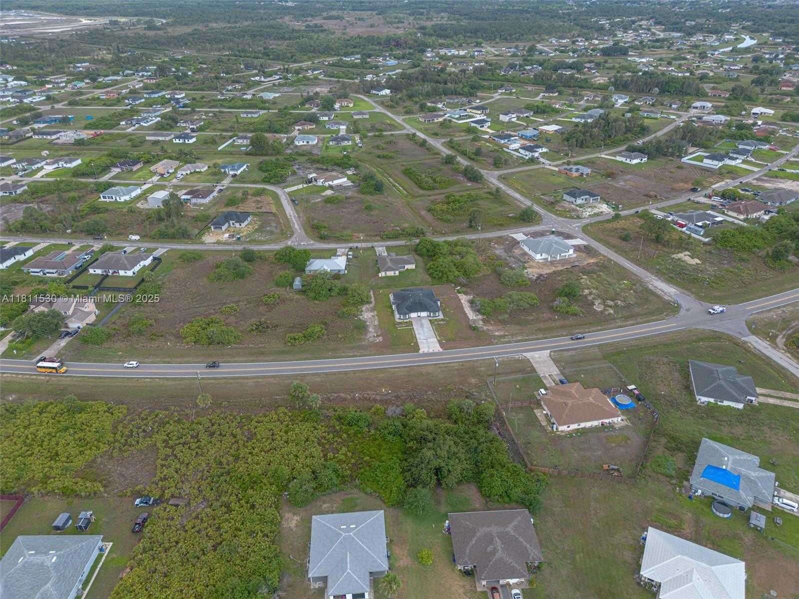 Small Image of 842 ALABAMA RD S, Lehigh Acres Number 5