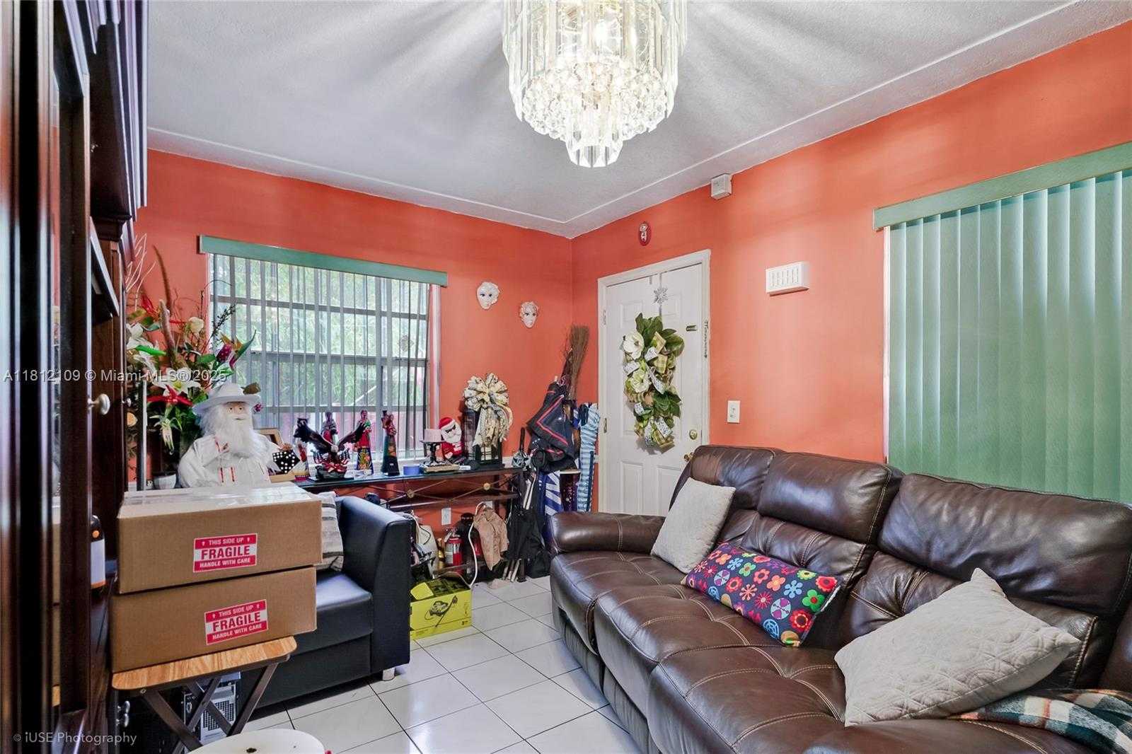 Small Image of 901 SOUTH WEST 34TH AVE, Miami Number 14
