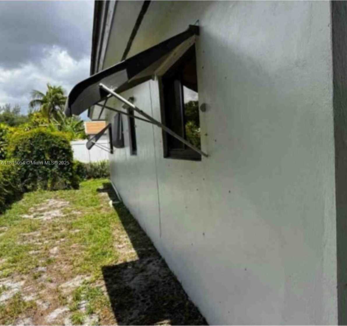 Small Image of 737 NORTH WEST 6TH ST #3, Hallandale Beach Number 10