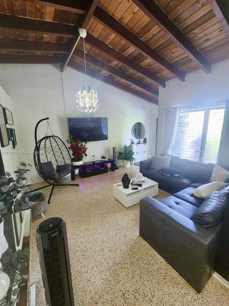 Small Image of 7080 SOUTH WEST 22ND ST, Miami Number 10