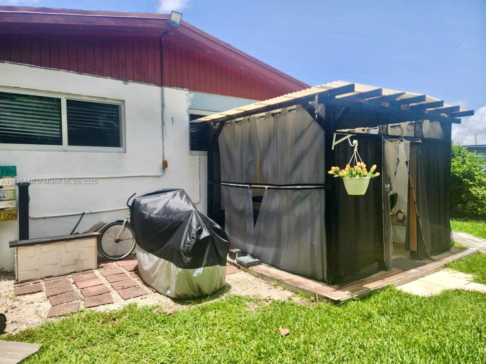 Small Image of 7080 SOUTH WEST 22ND ST, Miami Number 3