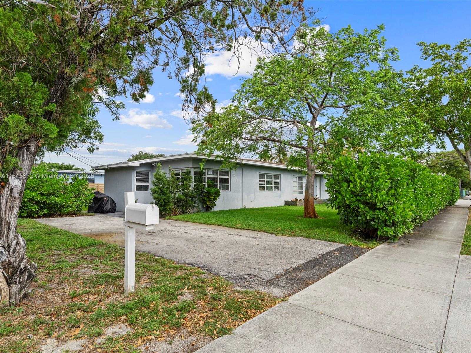Small Image of 1001 SOUTH WEST 4TH AVE, Fort Lauderdale Number 14