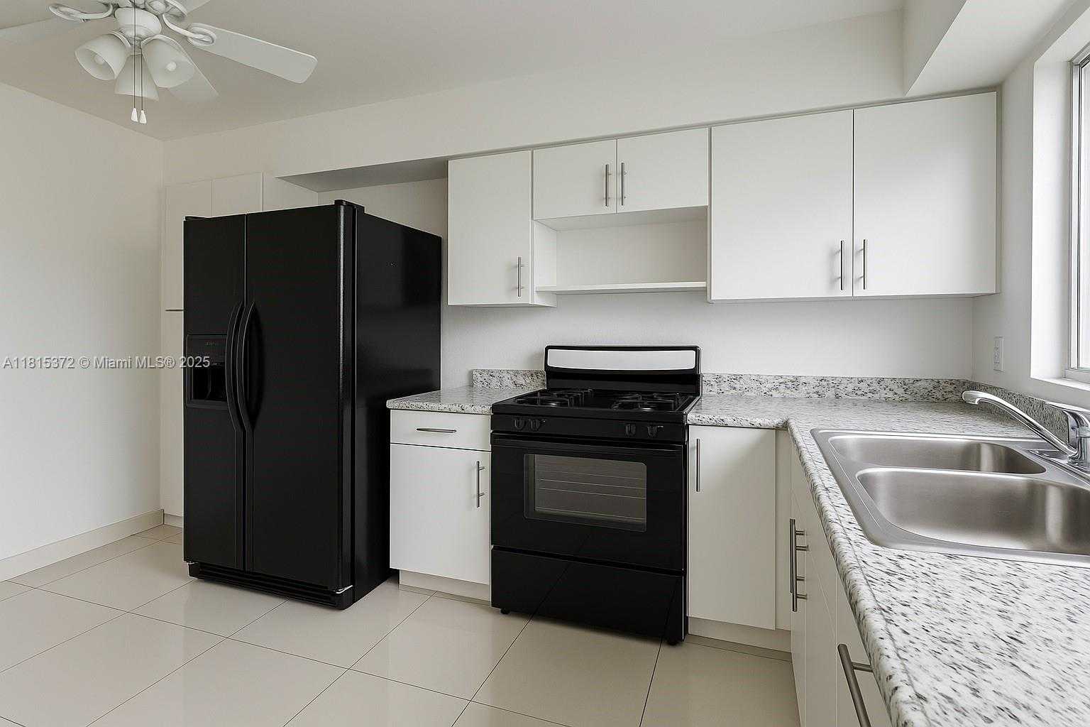 Small Image of 1001 SOUTH WEST 4TH AVE, Fort Lauderdale Number 6