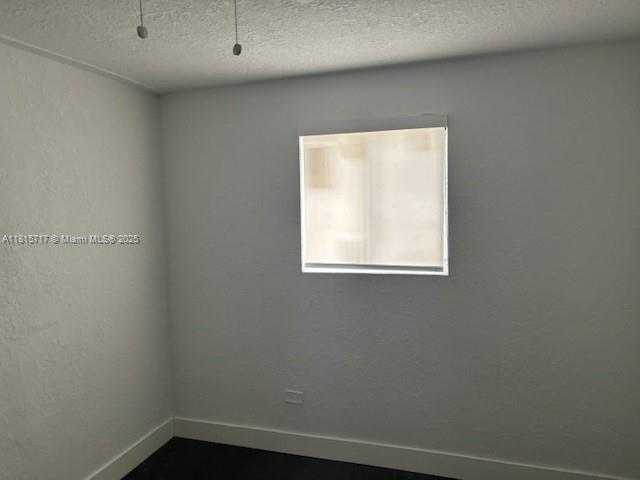 Small Image of 248 NORTH WEST 69TH ST, Miami Number 11