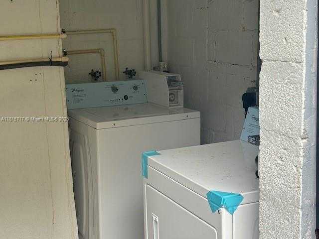 Small Image of 248 NORTH WEST 69TH ST, Miami Number 13