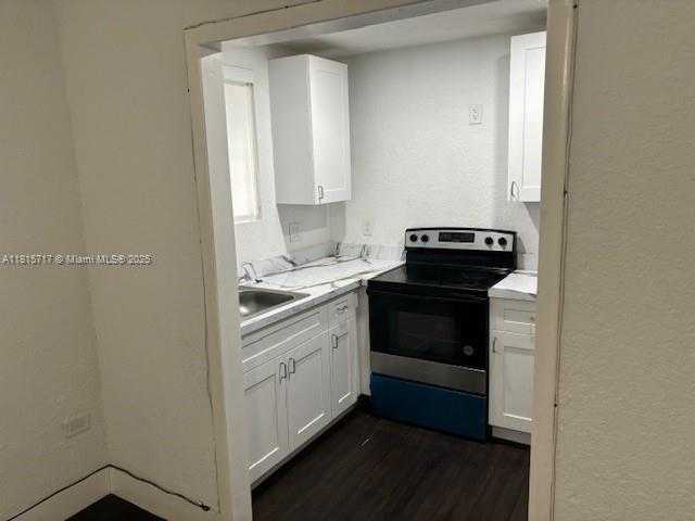 Small Image of 248 NORTH WEST 69TH ST, Miami Number 3