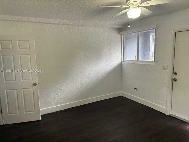 Small Image of 248 NORTH WEST 69TH ST, Miami Number 5