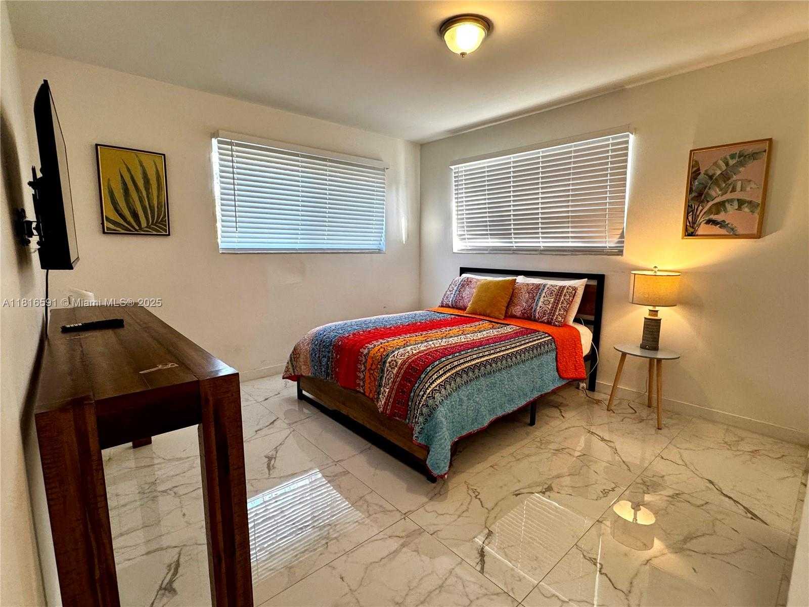 Small Image of 1012 SOUTH WEST 3RD AVE #2, Hallandale Beach Number 11