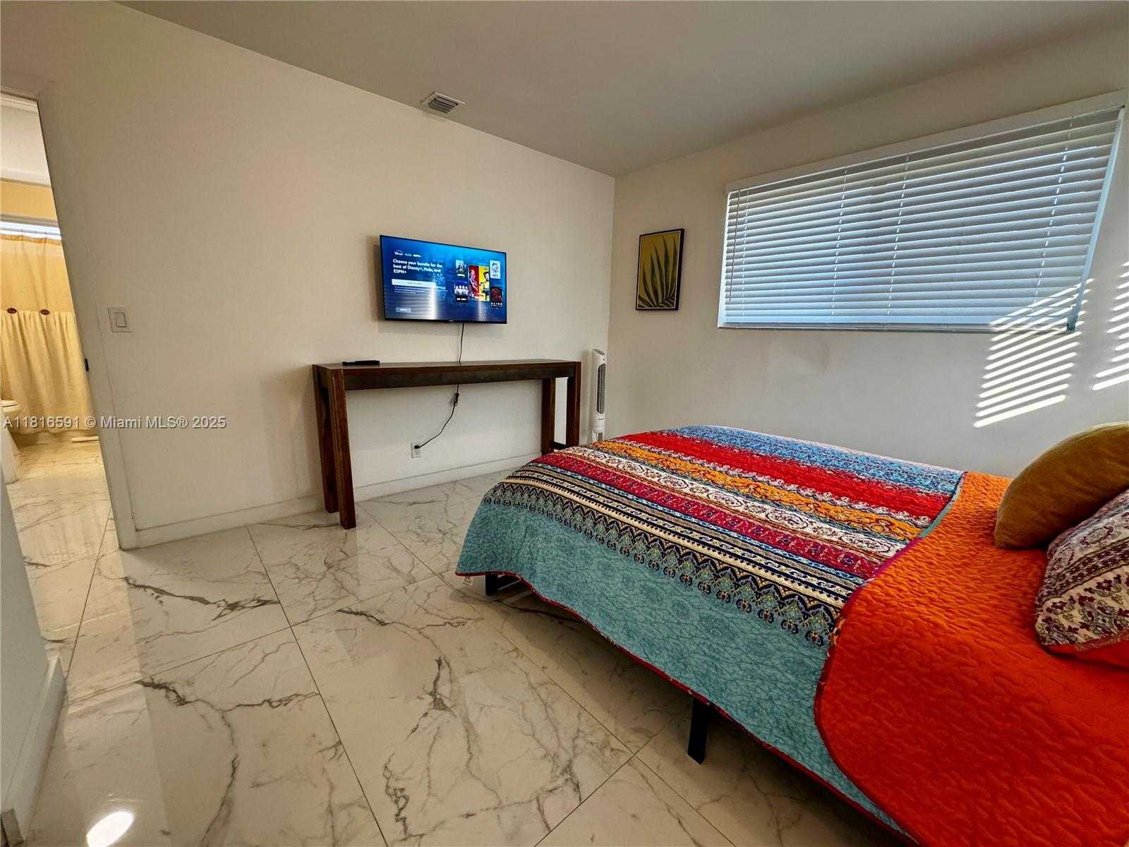 Small Image of 1012 SOUTH WEST 3RD AVE #2, Hallandale Beach Number 13