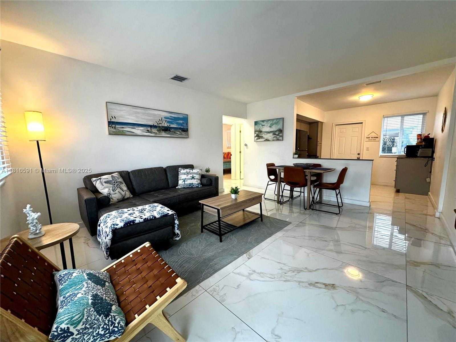 Small Image of 1012 SOUTH WEST 3RD AVE #2, Hallandale Beach Number 23