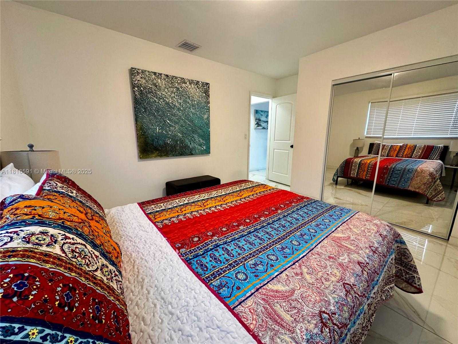 Small Image of 1012 SOUTH WEST 3RD AVE #2, Hallandale Beach Number 29