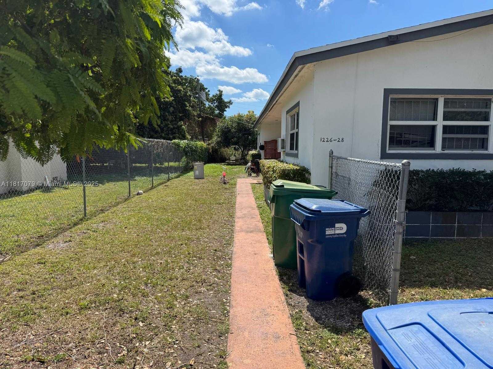 Small Image of 1226 NORTH EAST 112TH ST, Miami Number 12