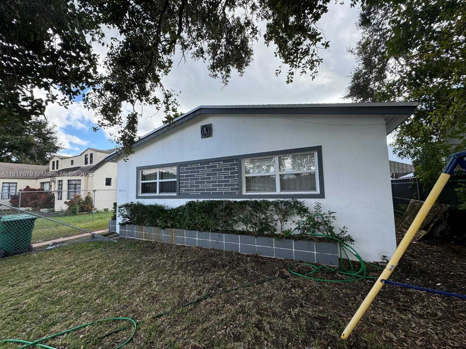 Small Image of 1226 NORTH EAST 112TH ST, Miami Number 14