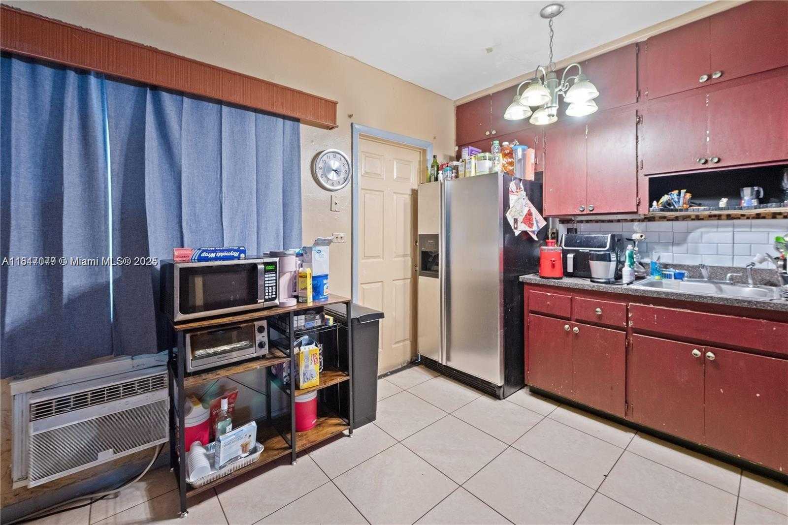 Small Image of 1226 NORTH EAST 112TH ST, Miami Number 22