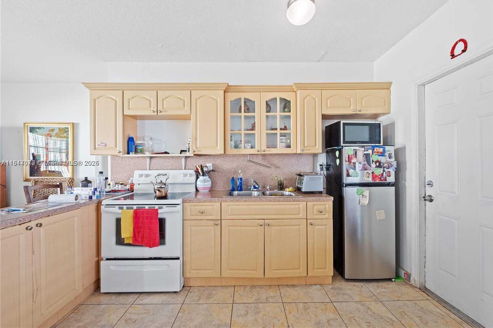 Small Image of 1226 NORTH EAST 112TH ST, Miami Number 34