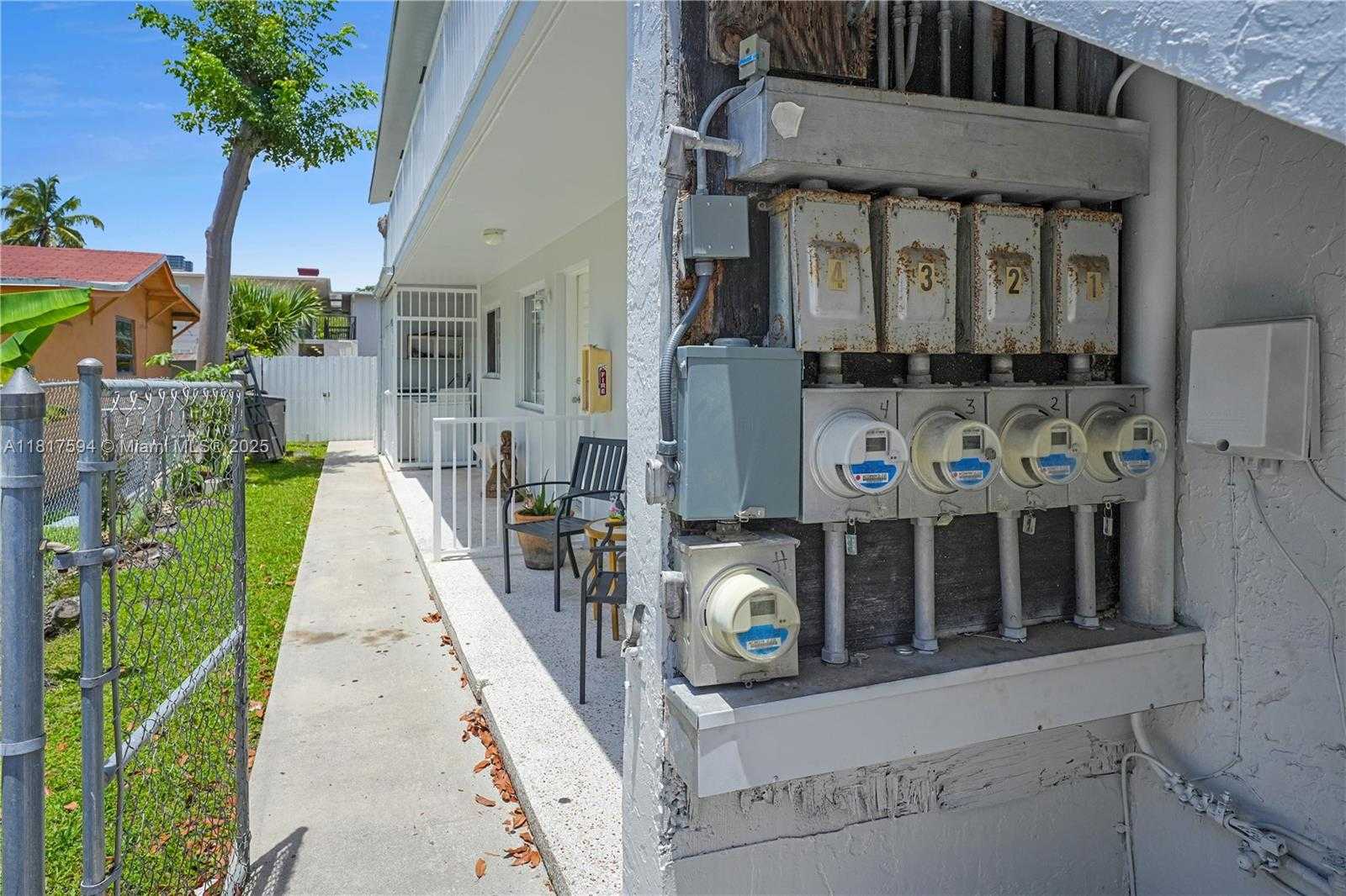 Small Image of 1621 NORTH WEST 16TH ST #5, Miami Number 10
