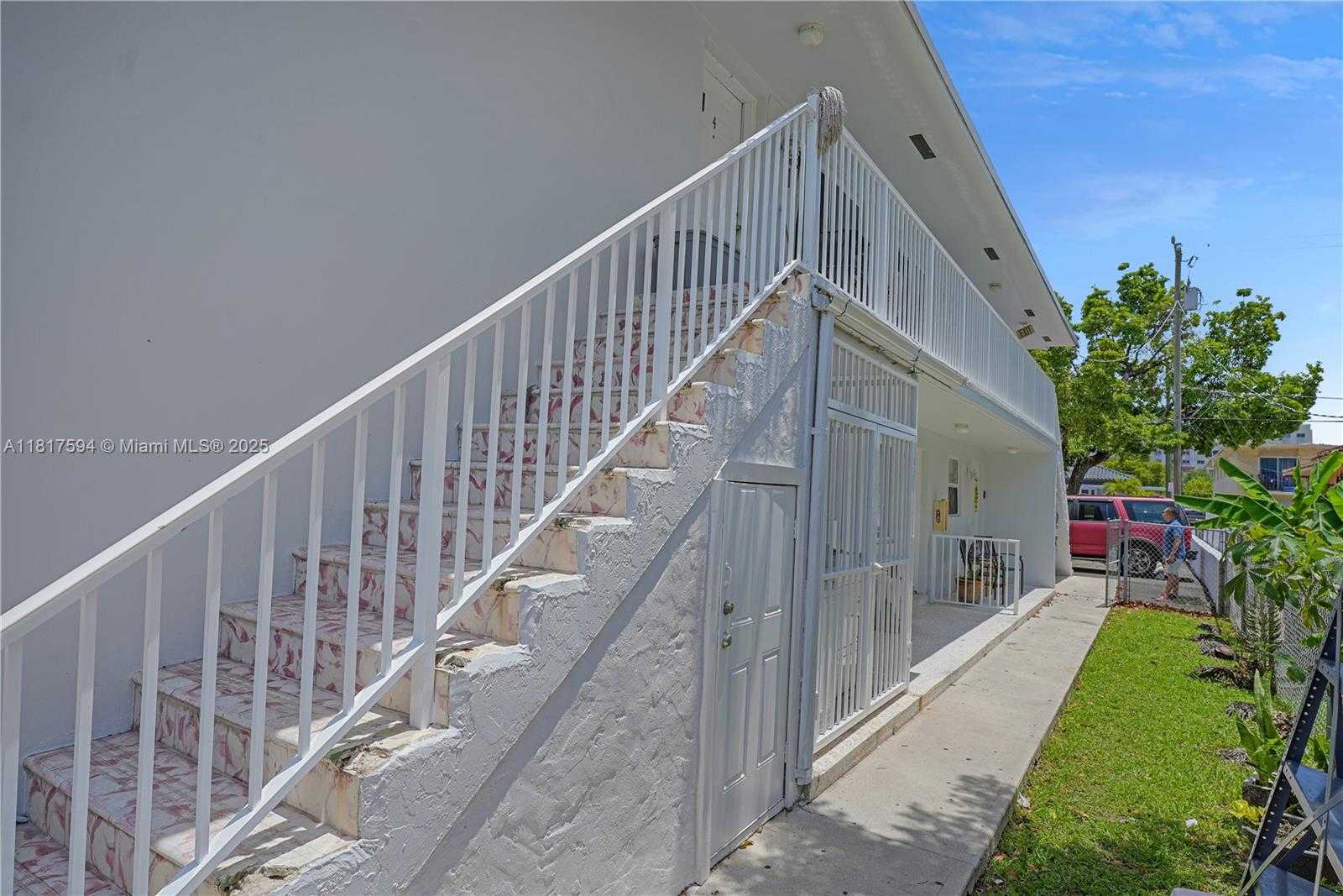 Small Image of 1621 NORTH WEST 16TH ST #5, Miami Number 8