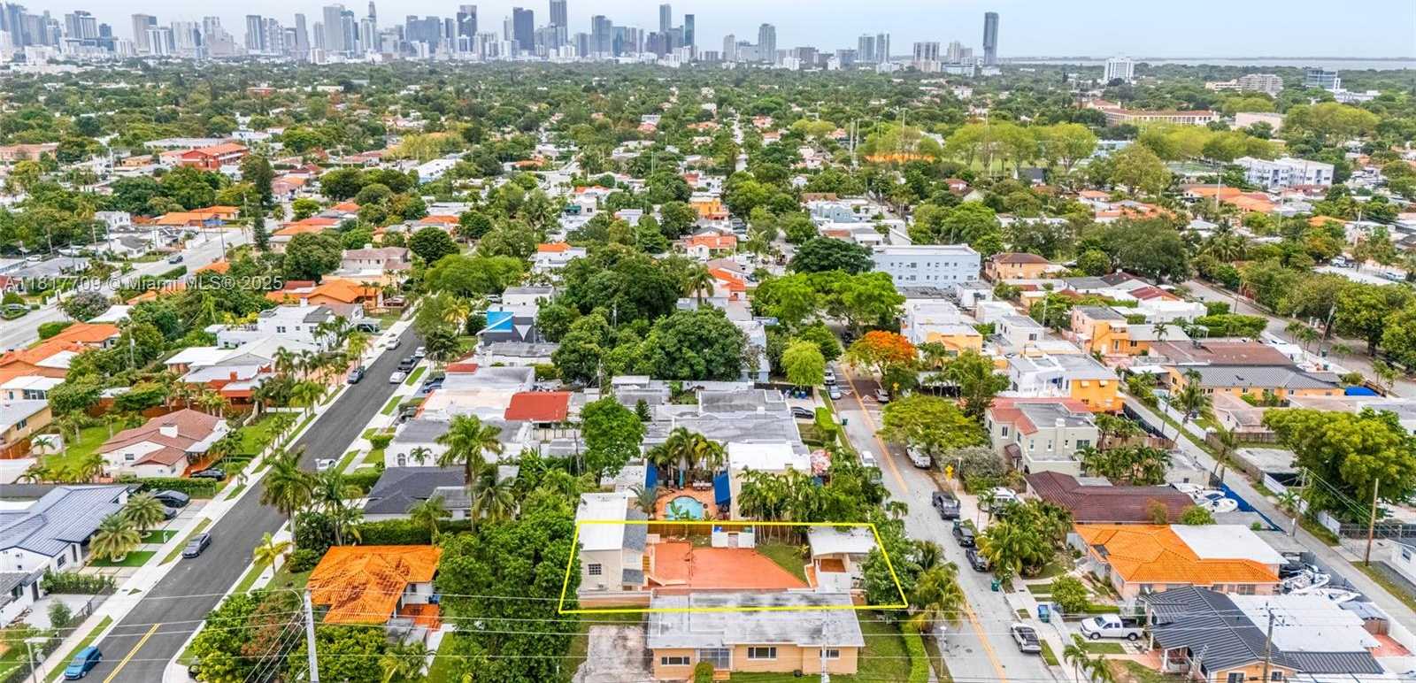 Small Image of 2385 SOUTH WEST 17TH ST #3, Miami Number 15