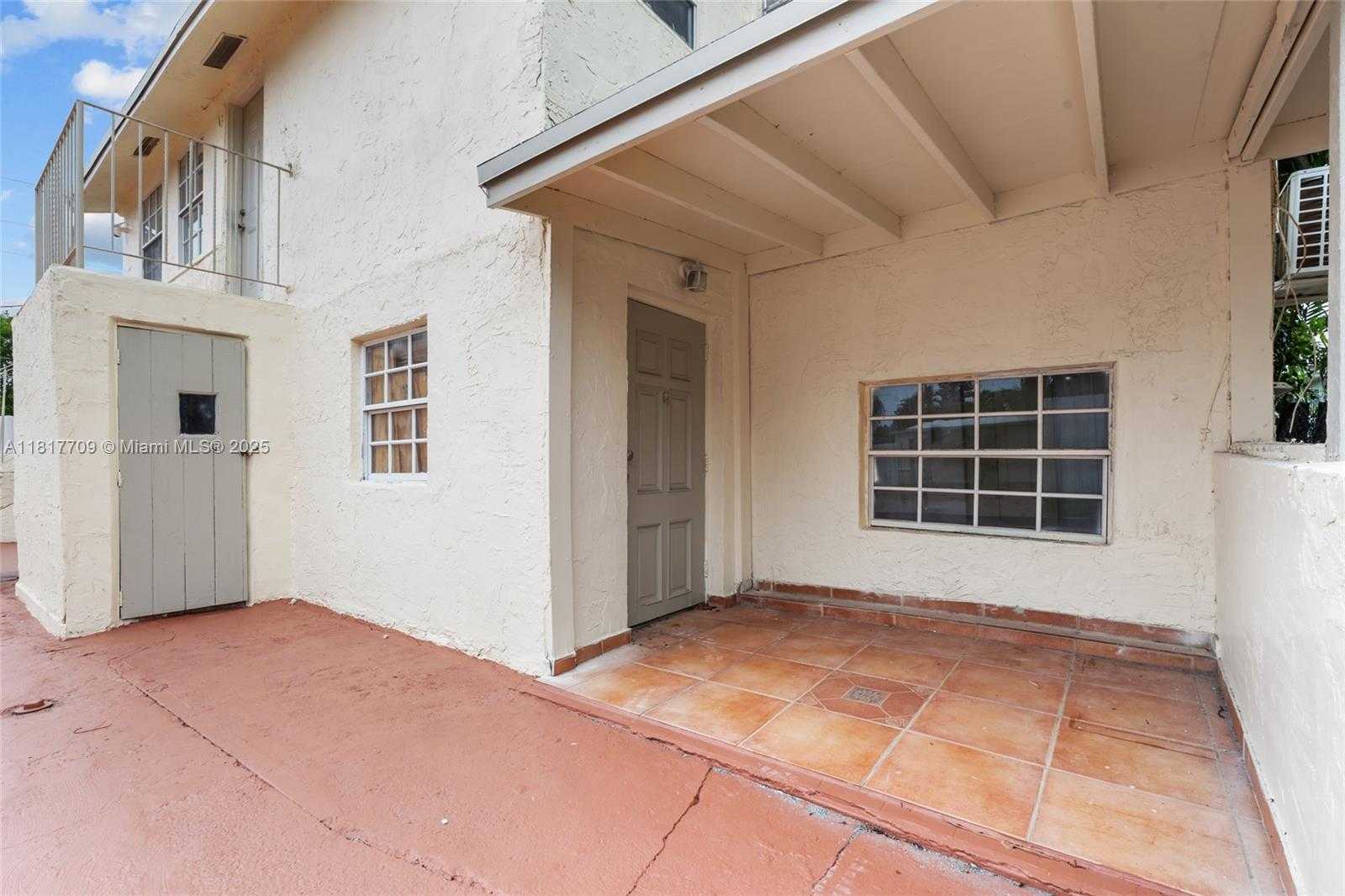 Small Image of 2385 SOUTH WEST 17TH ST #3, Miami Number 21