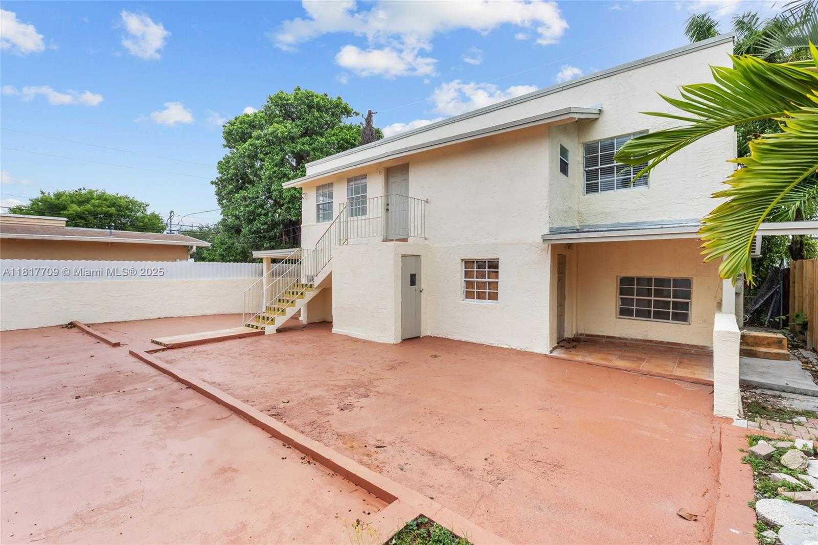 Small Image of 2385 SOUTH WEST 17TH ST #3, Miami Number 23