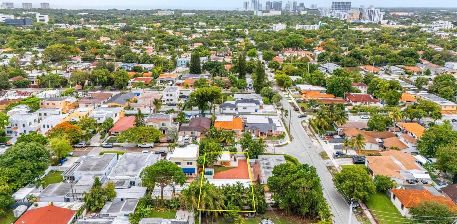 Small Image of 2385 SOUTH WEST 17TH ST #3, Miami Number 9