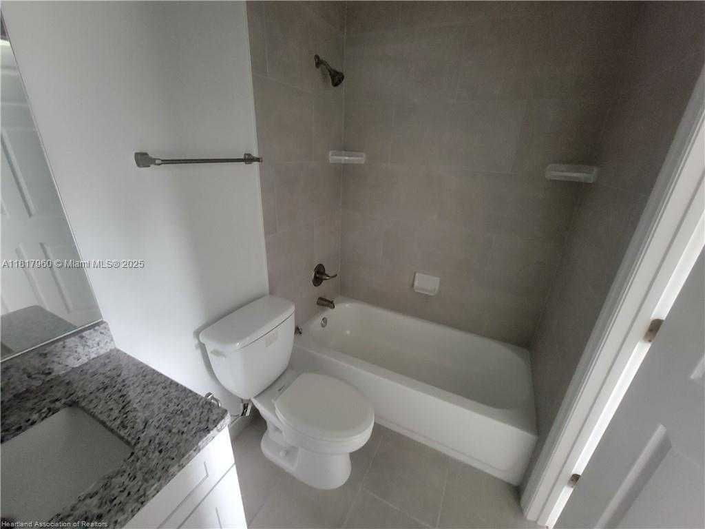 Small Image of 7004 San Bruno Dr, Sebring, FL 33872, USA Number 14