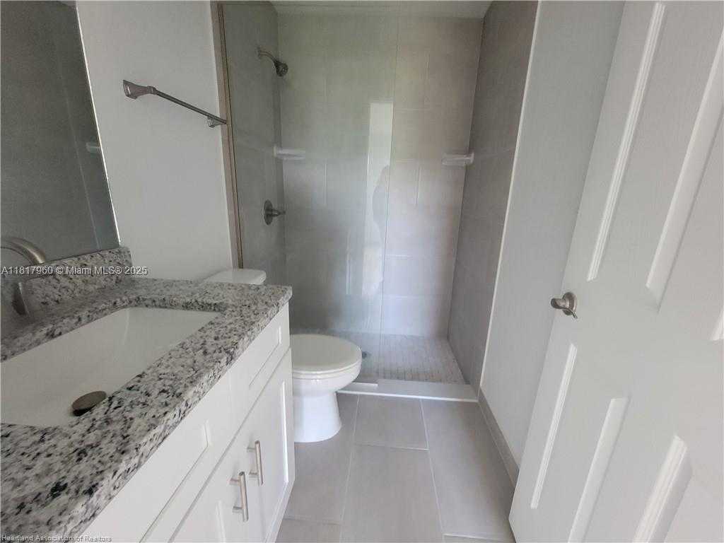 Small Image of 7004 San Bruno Dr, Sebring, FL 33872, USA Number 16