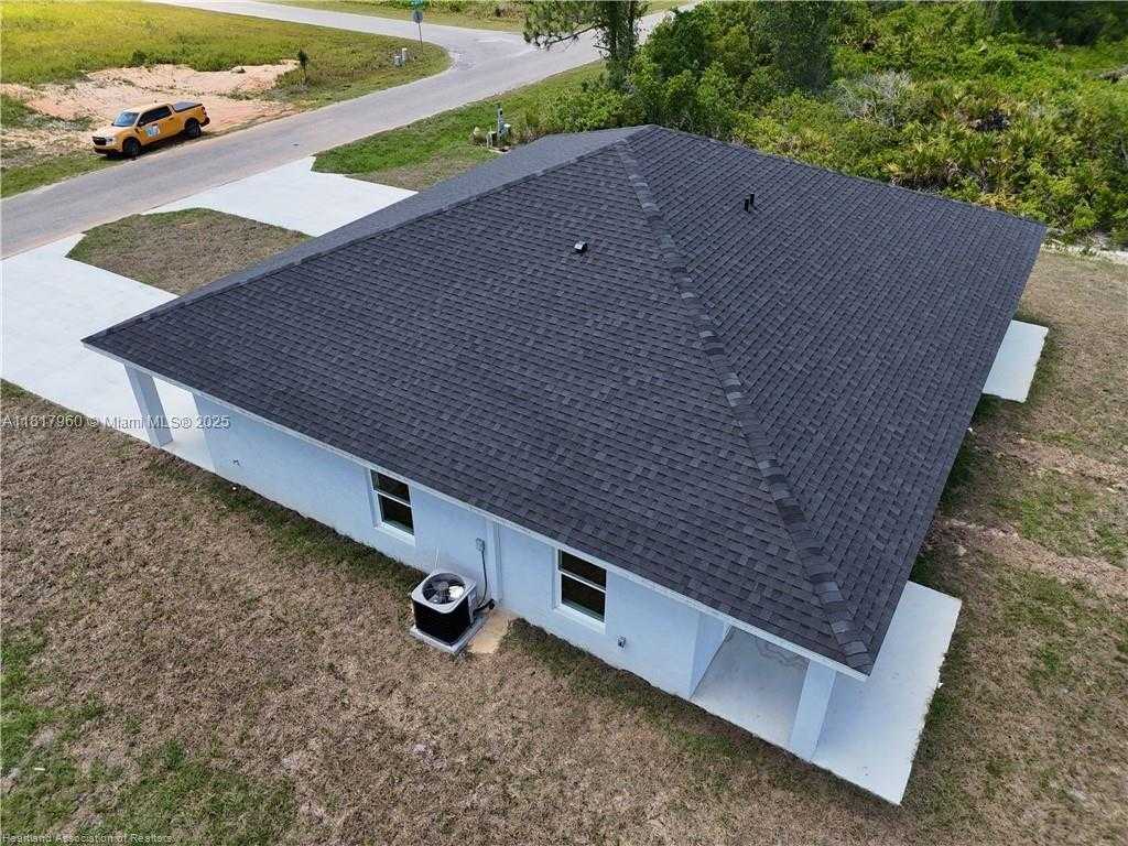 Small Image of 7004 San Bruno Dr, Sebring, FL 33872, USA Number 19