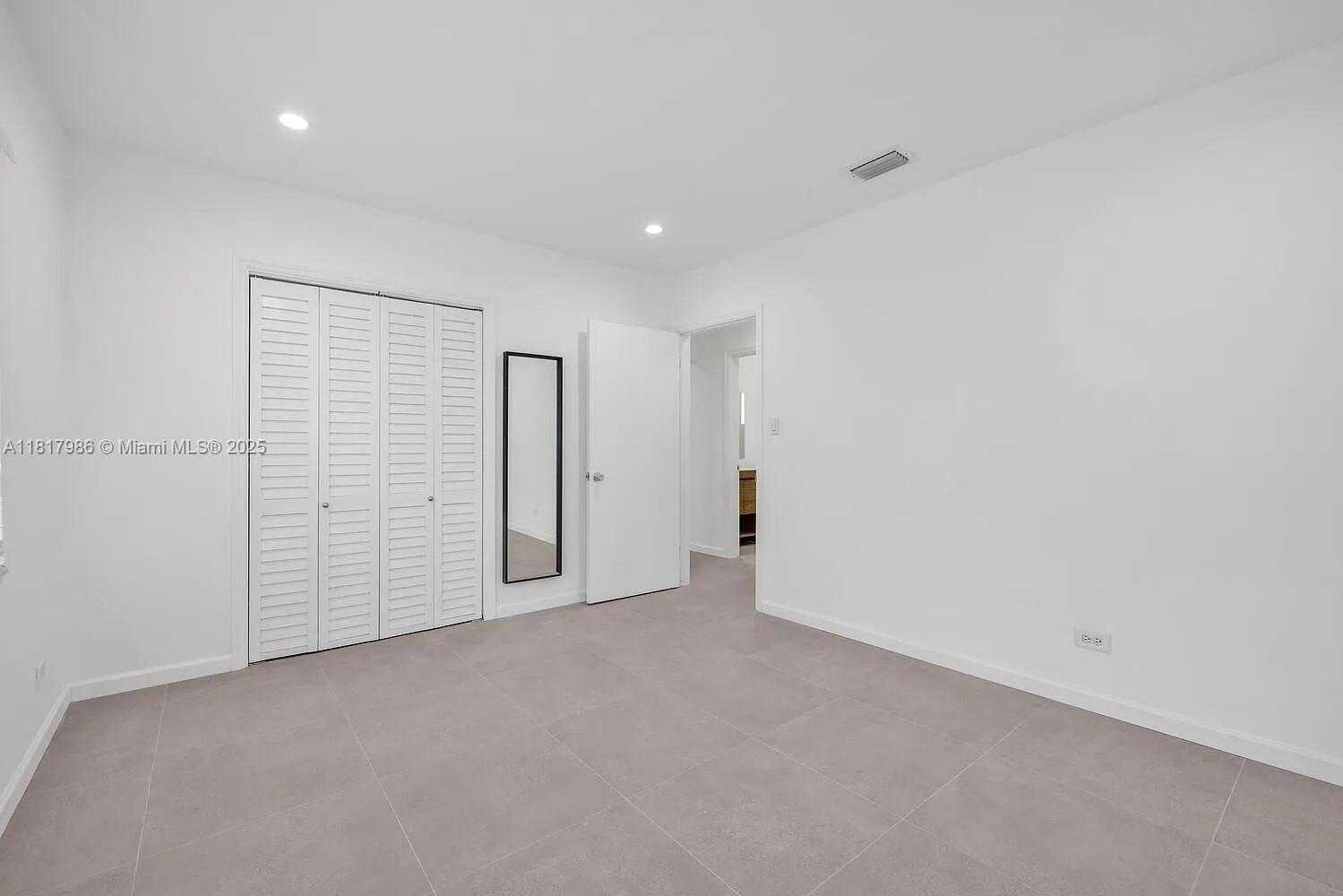 Small Image of 545 NORTH EAST 64TH ST, Miami Number 5