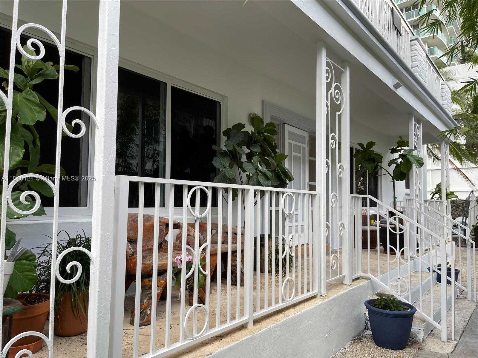 Small Image of 1420 16TH ST, Miami Beach Number 4