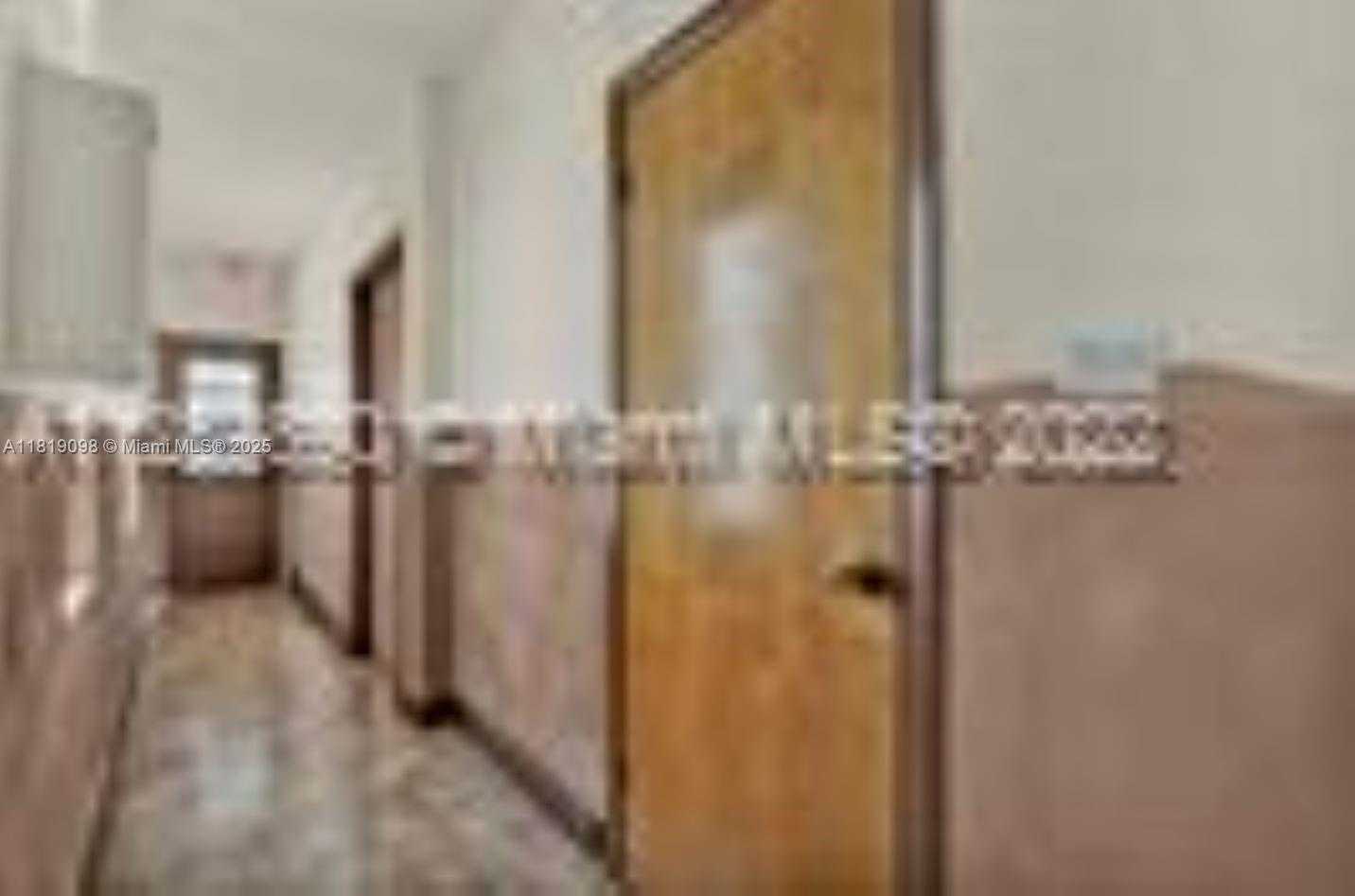 Small Image of 829 SOUTH WEST 19TH AVE #12, Miami Number 47