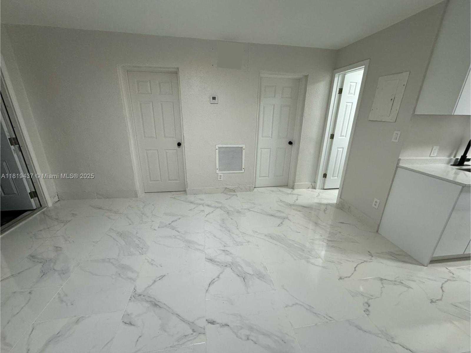 Small Image of 516 NORTH WEST 18TH AVE #2, Fort Lauderdale Number 5