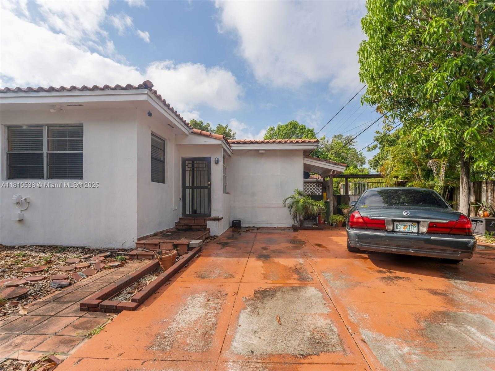 Small Image of 520 NORTH WEST 32ND PL, Miami Number 66