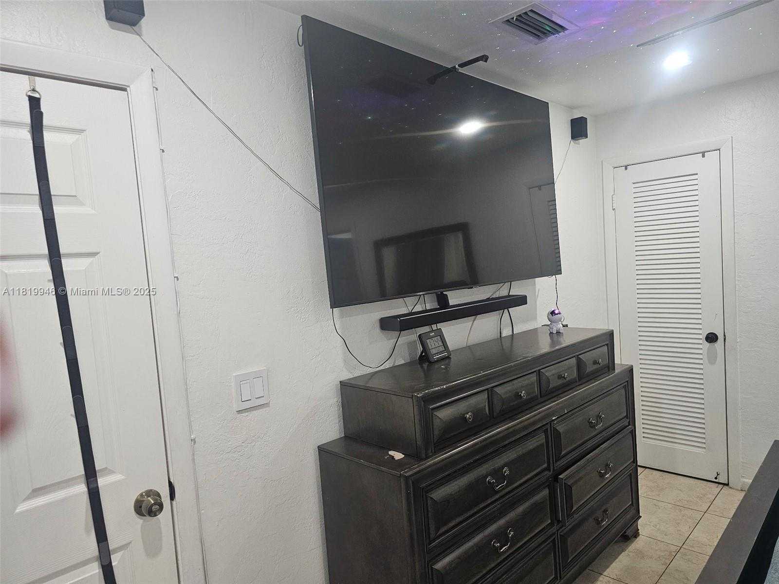 Small Image of 2510 SOUTH WEST 62ND AVE, Miramar Number 12
