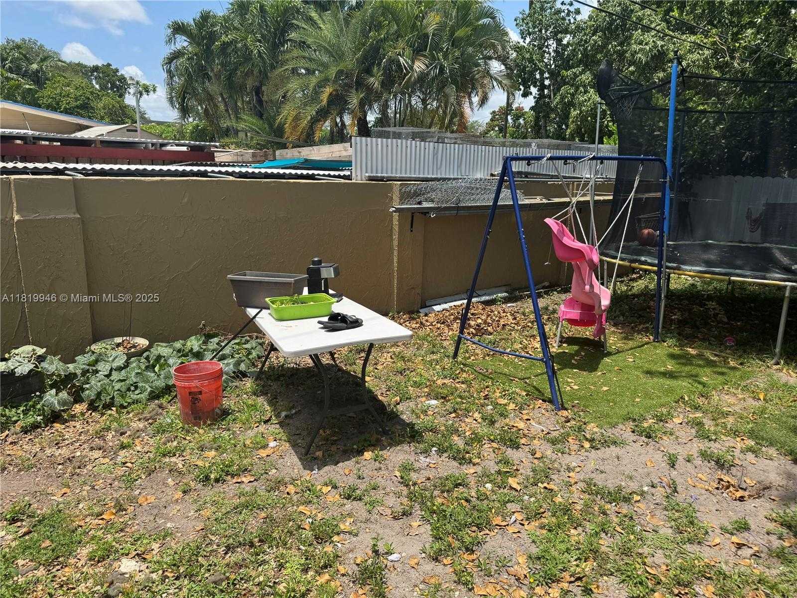 Small Image of 2510 SOUTH WEST 62ND AVE, Miramar Number 5
