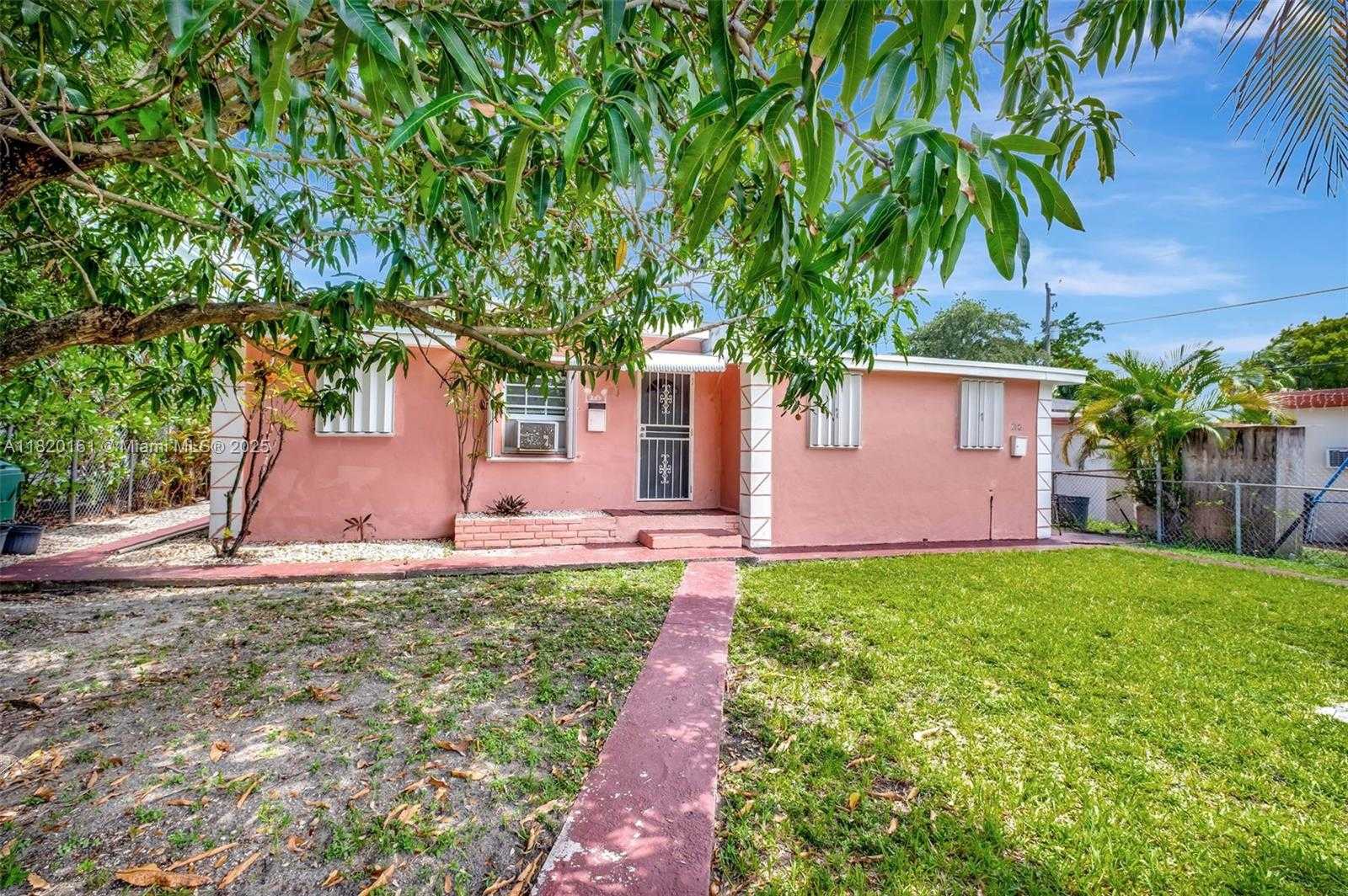 Small Image of 280 NORTH WEST 34TH ST, Miami Number 11