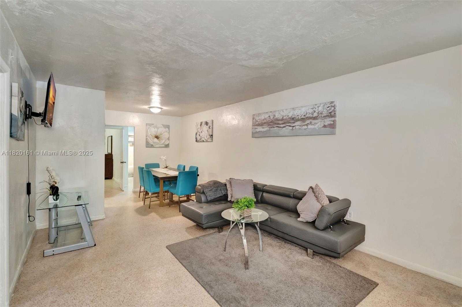 Small Image of 280 NORTH WEST 34TH ST, Miami Number 16