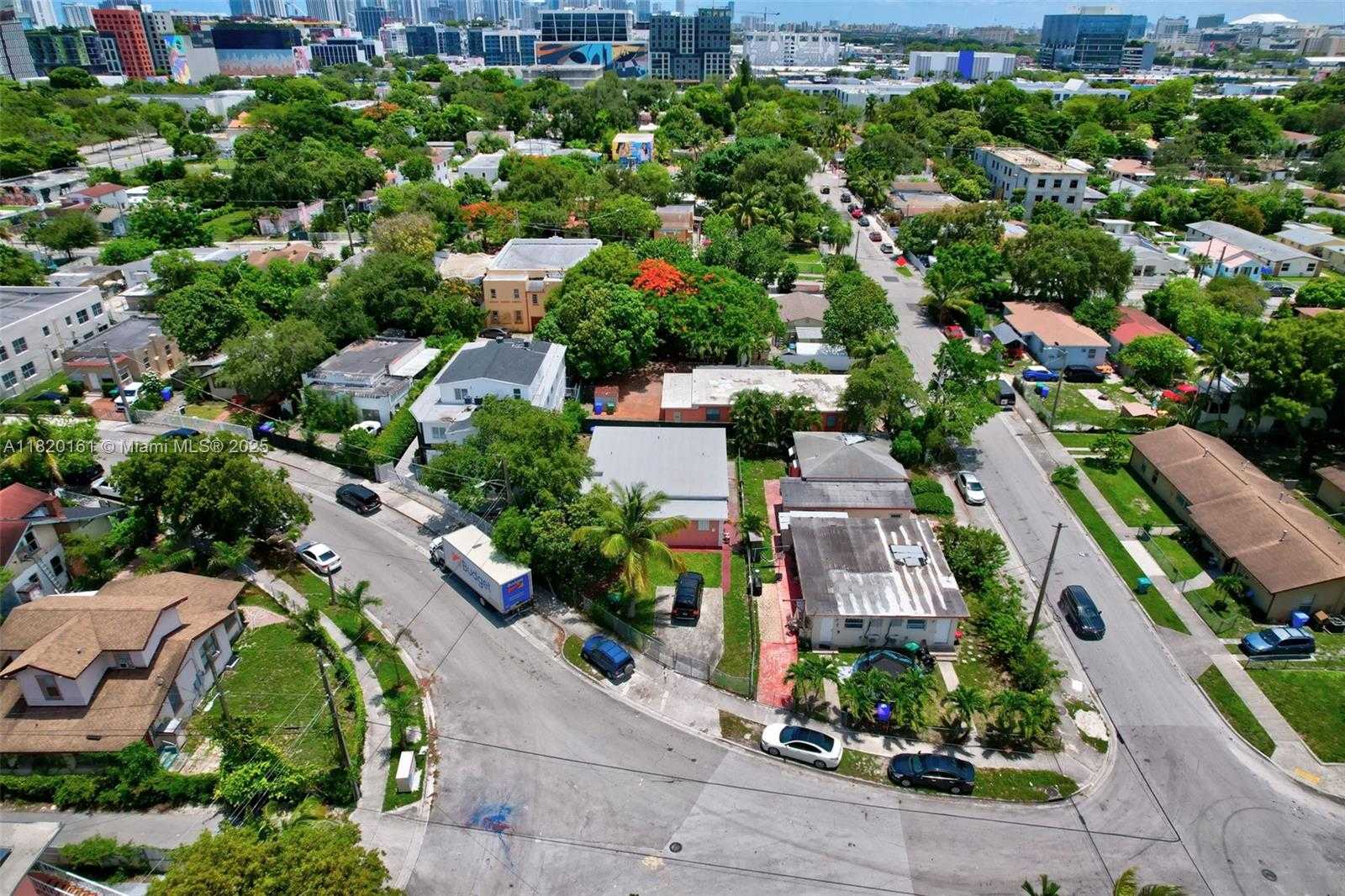 Small Image of 280 NORTH WEST 34TH ST, Miami Number 6